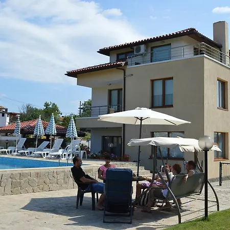 Villa Ravadinovo Ravadinovo