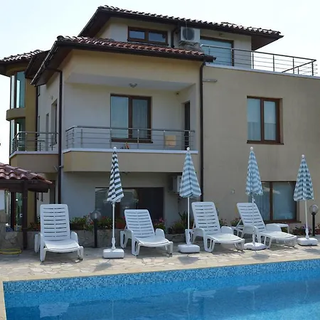 Villa Villa Ravadinovo Ravadinovo