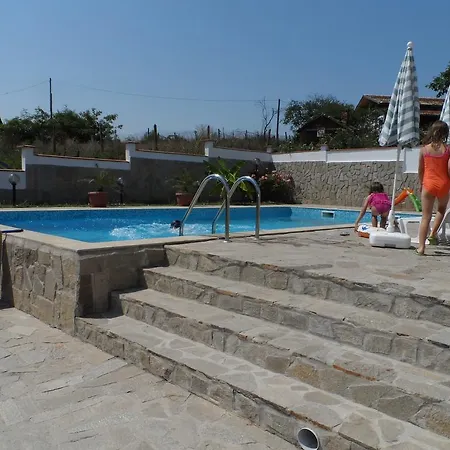 Villa Ravadinovo Ravadinovo